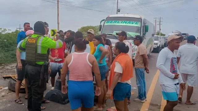 Levantamiento bloqueo energía — Levantamiento bloqueo energía: Presidente ordena despeje en Vía al Caribe y sien
