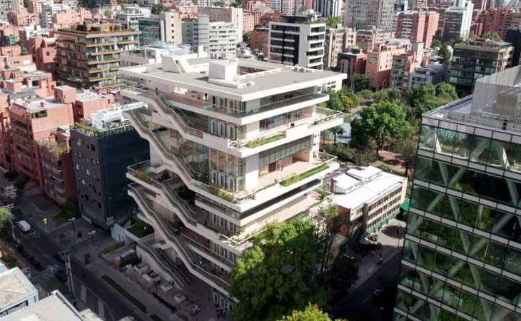 caída hombre Centro Felicidad — Investigan caída de hombre en Centro de Felicidad de Chapinero, Bogotá