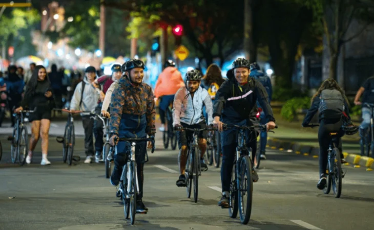 Suspensión Ciclovía Nocturna — Bogotá Anuncia Suspensión Ciclovía Nocturna por Emergencia Nacional