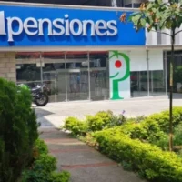 Eliminar Colpensiones — Uribe propone eliminar Colpensiones: ¿un giro radical para el sistema pensional