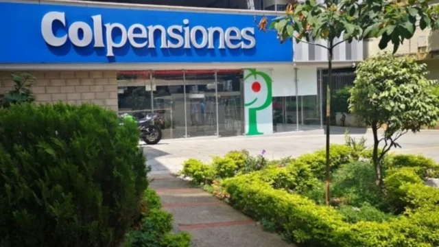 Eliminar Colpensiones — Uribe propone eliminar Colpensiones: ¿un giro radical para el sistema pensional