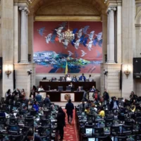 emergencia económica — Congreso respalda emergencia económica para atender crisis post-terremoto en Col