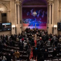 Finanzas públicas Colombia — Senado examina Finanzas públicas Colombia ante reconstrucción y presupuesto 2027