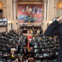 objeción ley empleo público — Objeción presidencial a ley de empleo público genera debate clave en Colombia