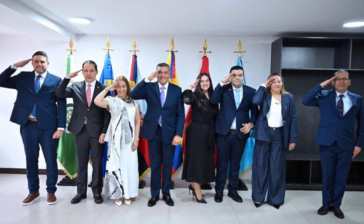 posesión cúpula Mindefensa — Ministerio de Defensa posesiona nueva cúpula para reforzar seguridad en Colombia