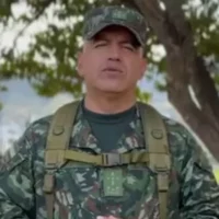 coronel vínculos ilegales — Coronel Vínculos Ilegales: Imputan a oficial del Ejército por nexos con ELN y di