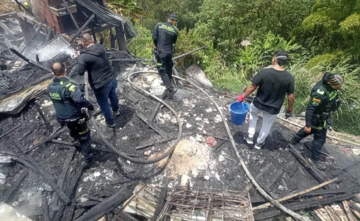 incendio Manizales Aguacate — Impacto del Incendio Manizales Aguacate: Desafíos para la Reconstrucción