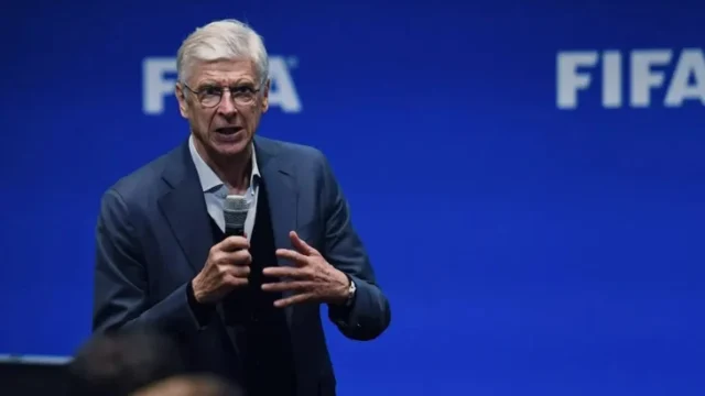 Presión interna FIFA — Presión interna FIFA se intensifica contra Gianni Infantino