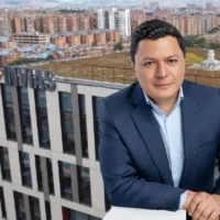 Perfil director Invías — Perfil director Invías: Claves del liderazgo de Juan Camilo Ostos Romero para Co