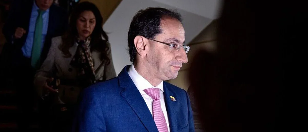 Restrepo Cali diplomacia — Restrepo Cali Diplomacia: Alianzas Estratégicas Previas a Posesión
