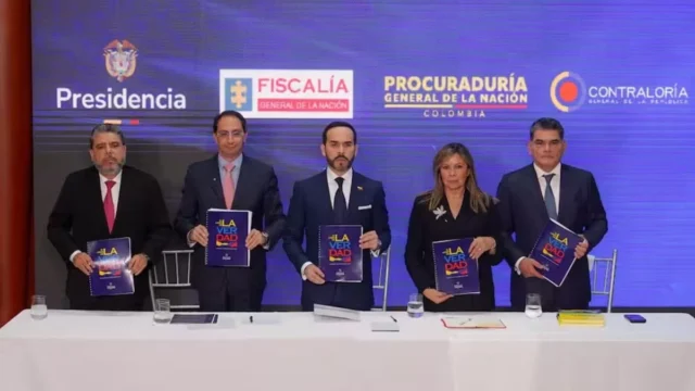 Libro de la Verdad Colombia — Libro de la Verdad Colombia: El Documento que Reaviva el Debate Político sobre C