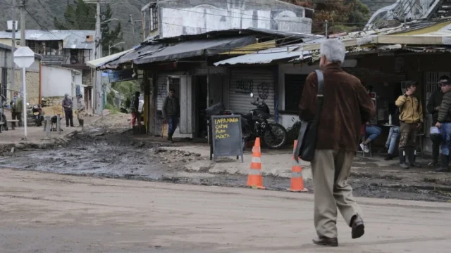 malla vial Bogotá — Malla Vial Bogotá: 22% en Estado Crítico y Presupuesto Reducido