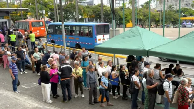 Megabús Pereira sismo — Megabús Pereira sismo: Impacto en la movilidad y seguridad de la capital risaral