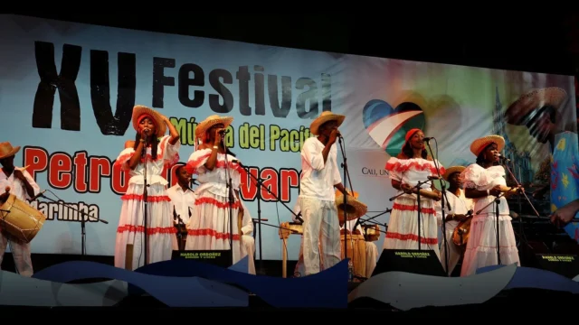 fondo cultural Pacífico — Propuesta de Fondo Cultural Pacífico Busca Salvar el Patrimonio Tras Sismo