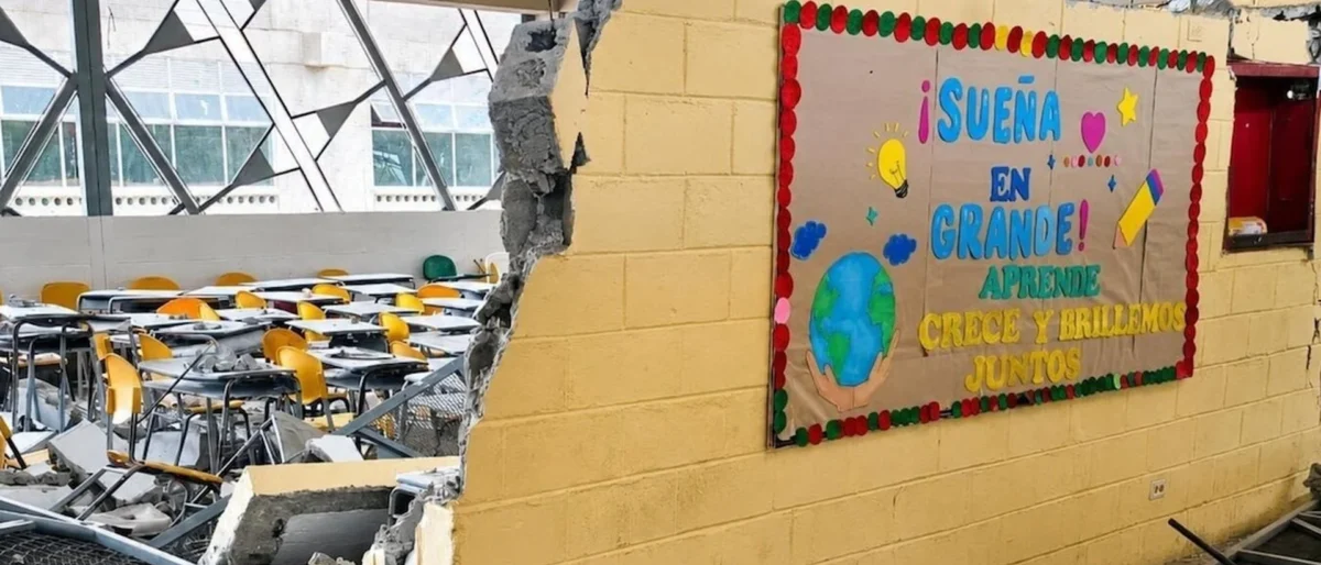 regreso a clases imposible — Crisis Educativa en Colombia: El Regreso a Clases Imposible Tras el Terremoto
