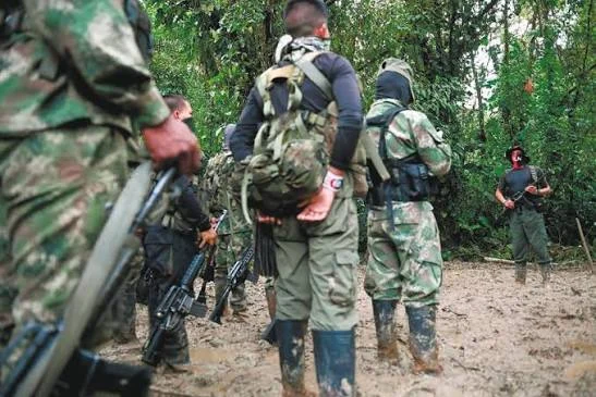 Redes sociales reclutamiento — Alerta por Redes Sociales Reclutamiento de Menores en Conflicto Armado Colombian