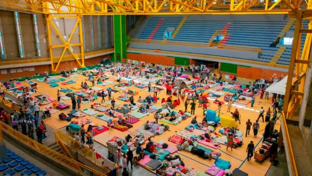 riesgos sanitarios albergues — Albergues Post-Terremoto: La Alerta por Riesgos Sanitarios en Colombia