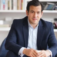 Ministro preside CERREM — Ministro Lara asume presidencia directa del CERREM para fortalecer transparencia