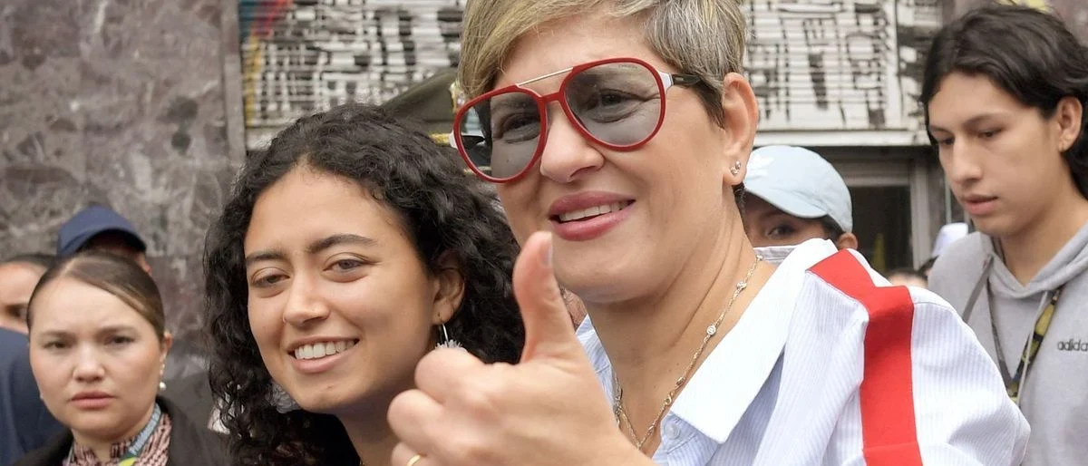 Verónica Alcocer Fiscalía — Verónica Alcocer se declara a disposición de la justicia y confirma salida del p