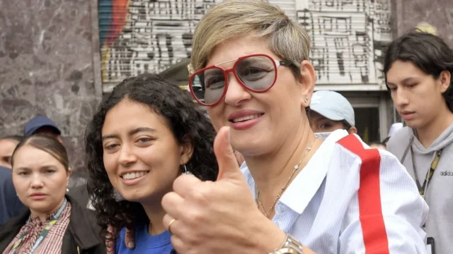Verónica Alcocer Fiscalía — Verónica Alcocer se declara a disposición de la justicia y confirma salida del p