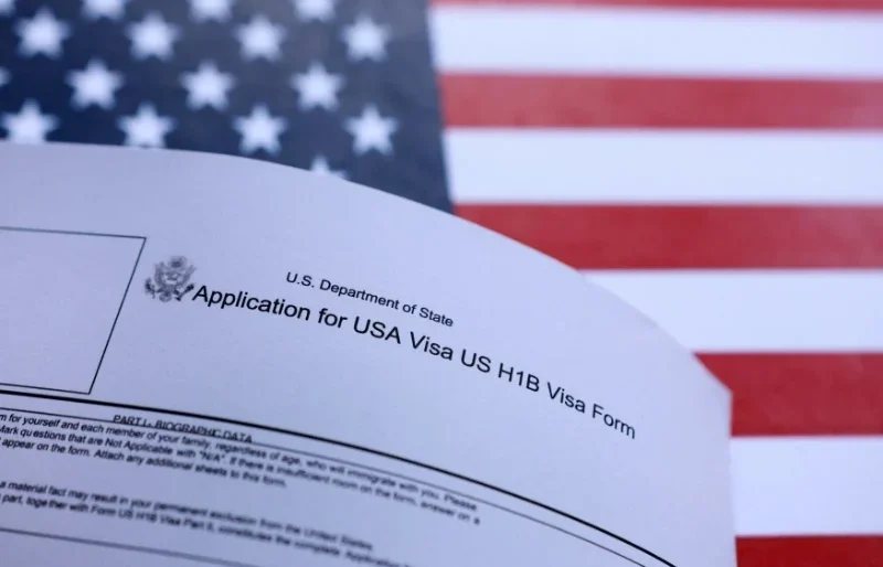 suspensión visas inmigrante — Juez anula suspensión de visas de inmigrante en EE. UU. que afectaba a Colombia