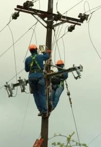 subsidio energía Pereira — Usuarios de Pereira asumen subsidio energía para campos de golf y otras ciudades