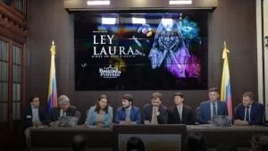 Ley Laura Colombia — Ley Laura Colombia: La iniciativa que busca prohibir tratamientos de afirmación