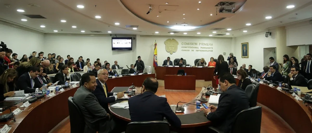Ley de Sometimiento — Radicada la Ley de Sometimiento: Un Nuevo Enfoque para Desmovilizar Organizacion