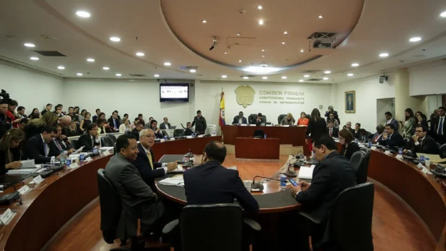 Ley de Sometimiento — Radicada la Ley de Sometimiento: Un Nuevo Enfoque para Desmovilizar Organizacion
