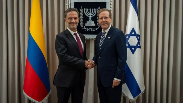 Relaciones Colombia Israel — Relaciones Colombia Israel: Un giro diplomático con nueva embajada y retiro clav